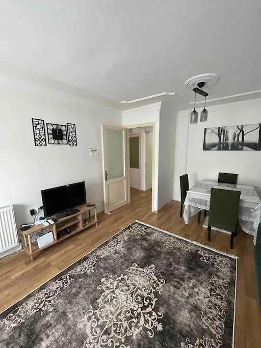 Cift Klimali, 110M2, 3+1, Metro 5Dk, 1000Mbps Inte Apartment Izmir Turkey