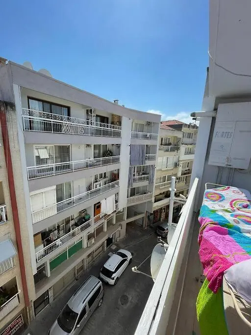 Cift Klimali, 110M2, 3+1, Metro 5Dk, 1000Mbps Inte Apartment Izmir Turkey