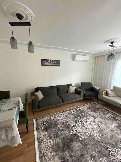 Cift Klimali, 110M2, 3+1, Metro 5Dk, 1000Mbps Inte Apartment Izmir
