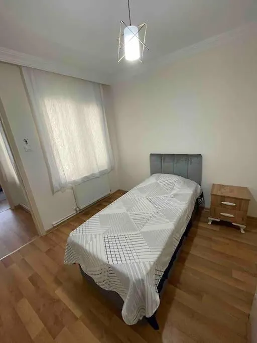 Cift Klimali, 110M2, 3+1, Metro 5Dk, 1000Mbps Inte Apartment Izmir 0*,