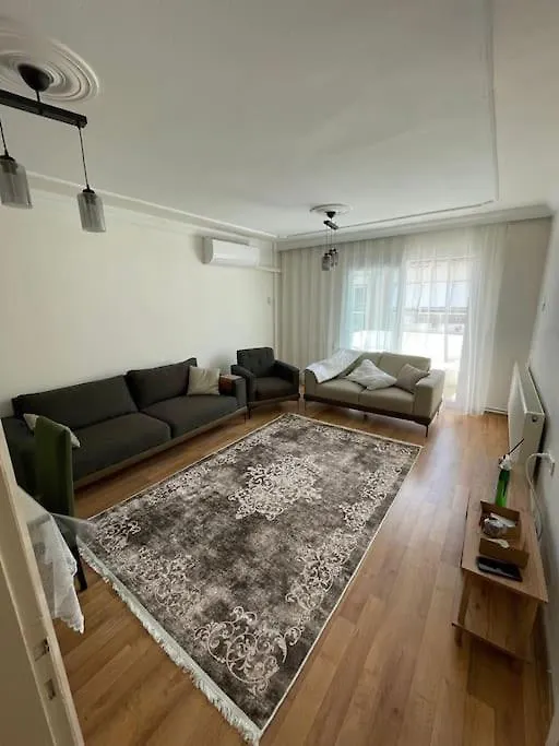 Cift Klimali, 110M2, 3+1, Metro 5Dk, 1000Mbps Inte Apartment Izmir