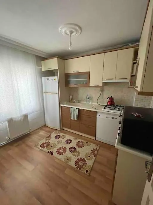Cift Klimali, 110M2, 3+1, Metro 5Dk, 1000Mbps Inte Apartment Izmir