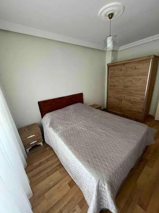 Cift Klimali, 110M2, 3+1, Metro 5Dk, 1000Mbps Inte Apartment Izmir